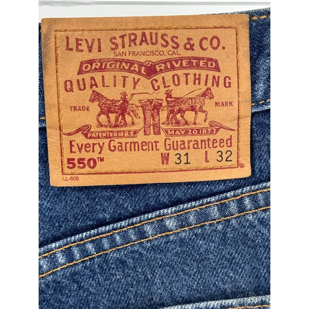 Vintage Levi's 550 Y2K 31x32‎ 90s Red Batwing USA Relaxed Fit Jeans Blue Mens